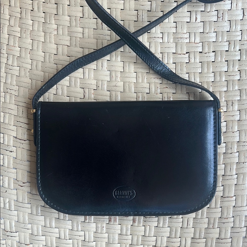 Black Leather Crossbody Bag purse Giannis Florence